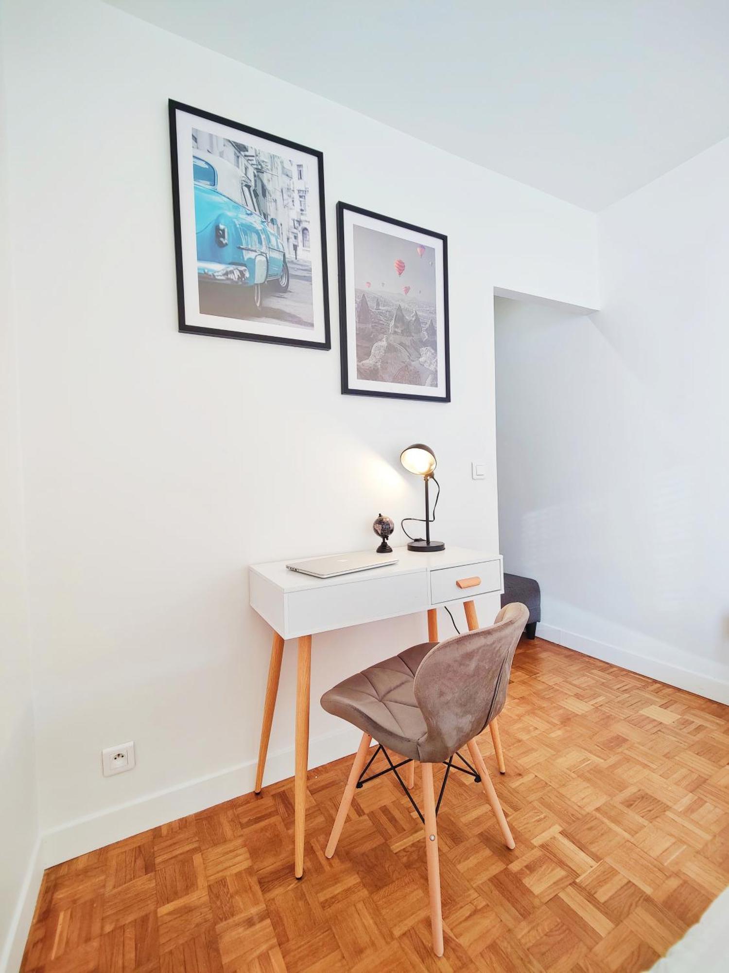 Metro A 2 Minutes Paris Centre Le Marais Apartment Romainville Exterior photo